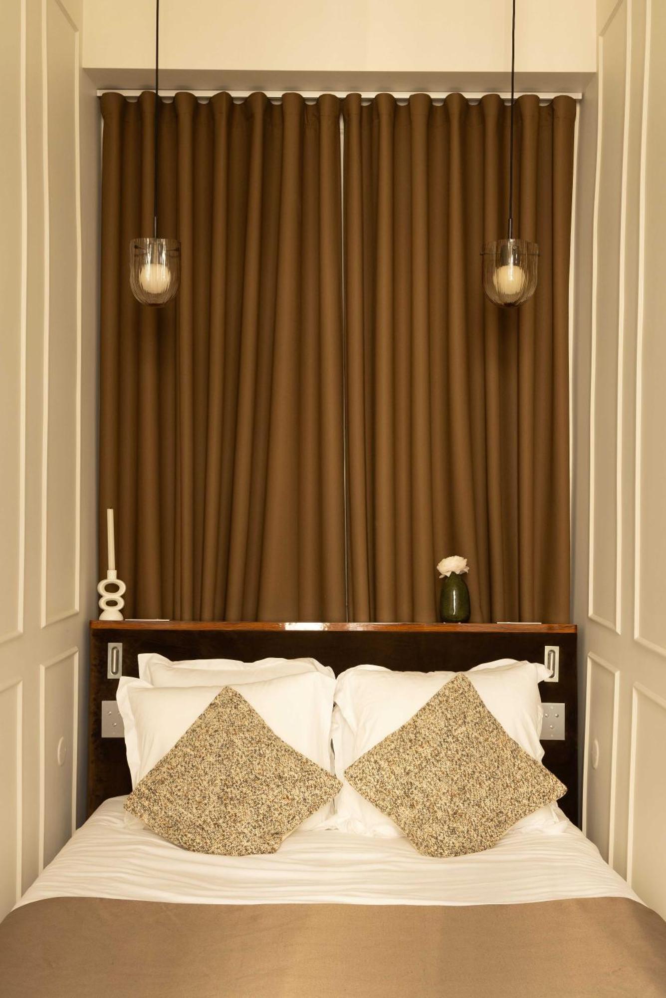 Palais Bourbon Paris