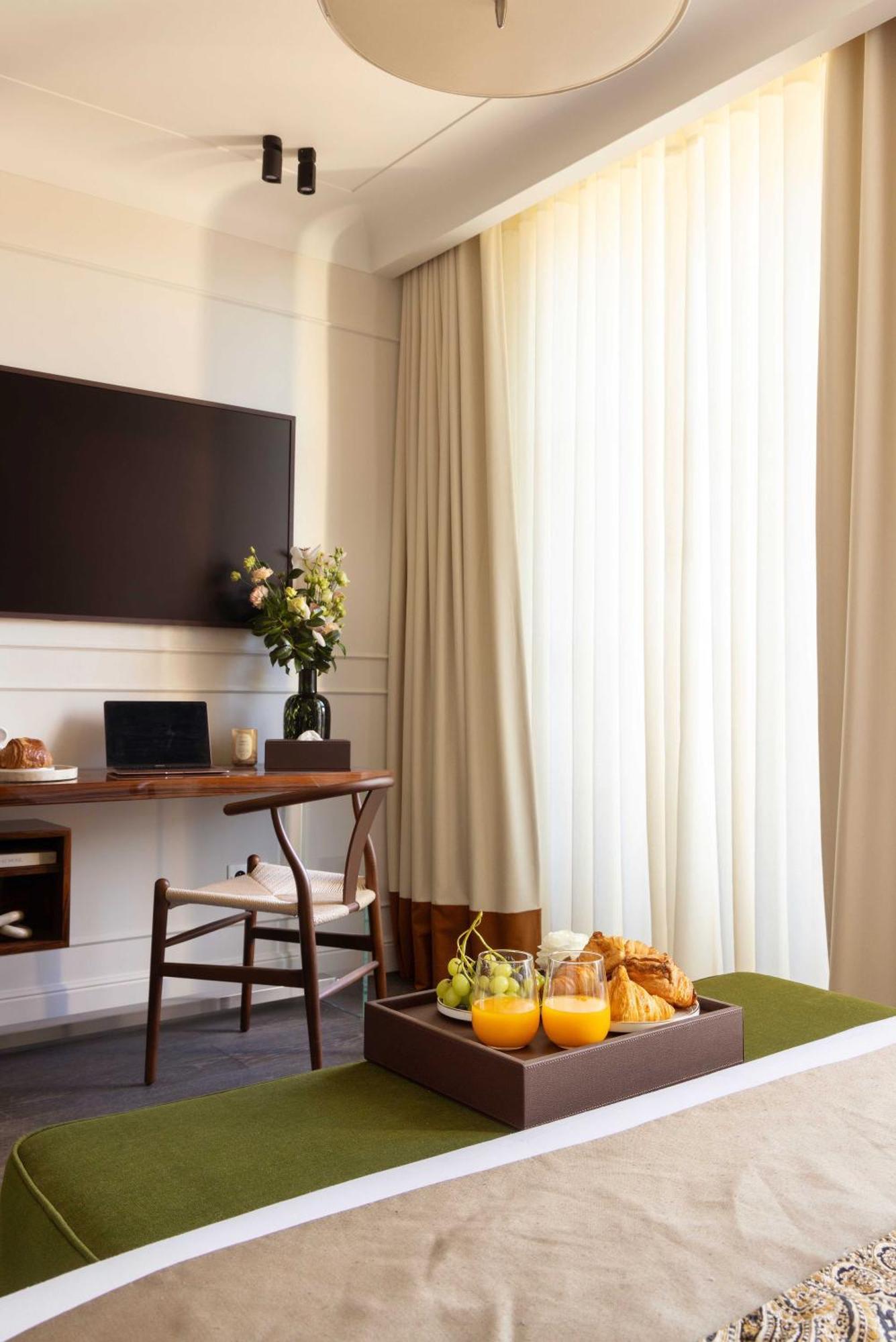 Palais Bourbon Hotel