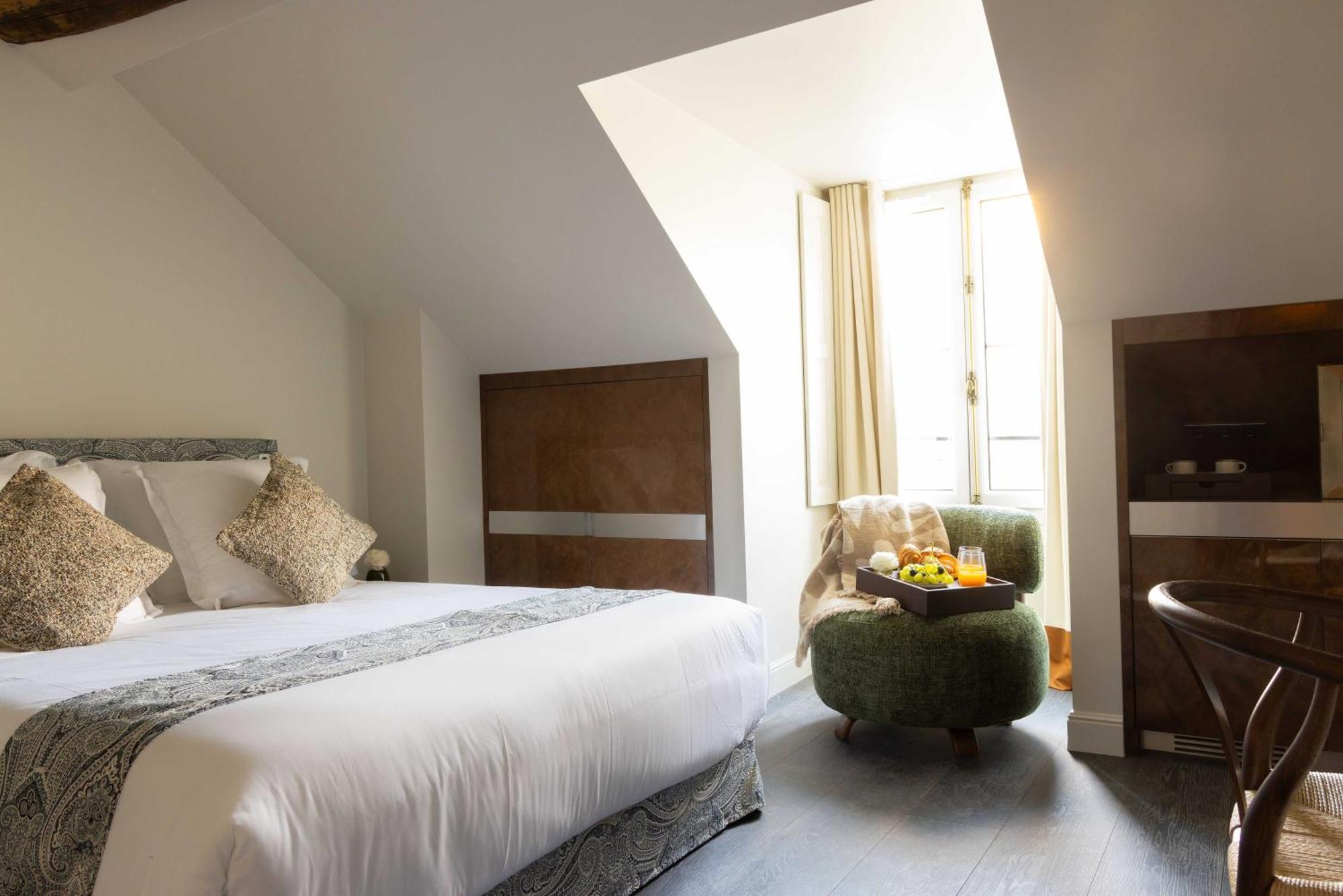 Palais Bourbon Hotel 4*